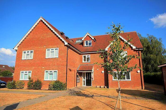 2 Bedroom Apartment To Rent In Elm Road, Earley, Reading, RG6