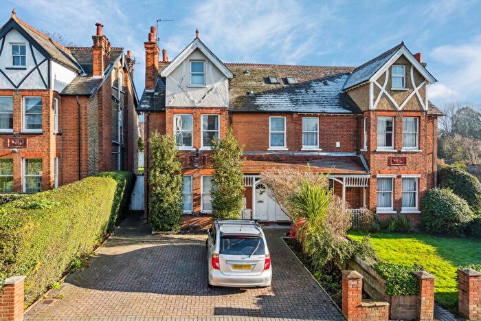 3 Bedroom Maisonette For Sale In Northwood, HA6