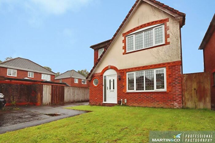 3 Bedroom Detached House For Sale In Coed Camlas, New Inn, NP4