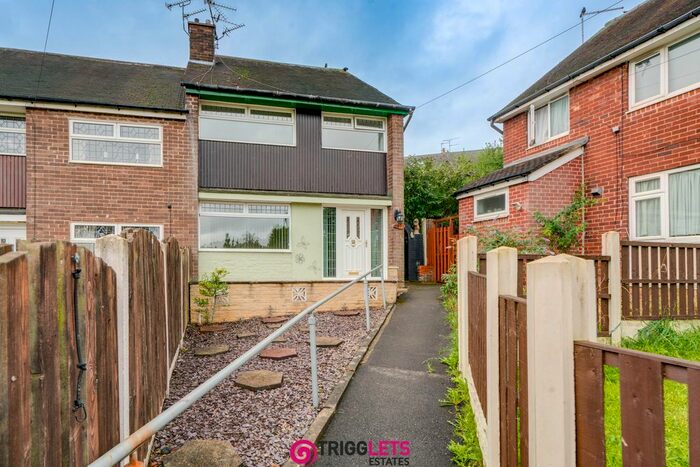 3 Bedroom Semi-Detached House To Rent In Wensleydale Road, Rotherham, South Yorkshire, S61