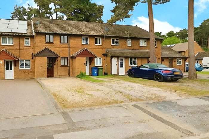 2 Bedroom Terraced House To Rent In Queens Pine, Bracknell, RG12