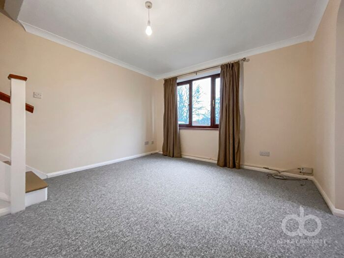 1 Bedroom End Of Terrace House To Rent In Ark Avenue, Grays, Essex, RM16
