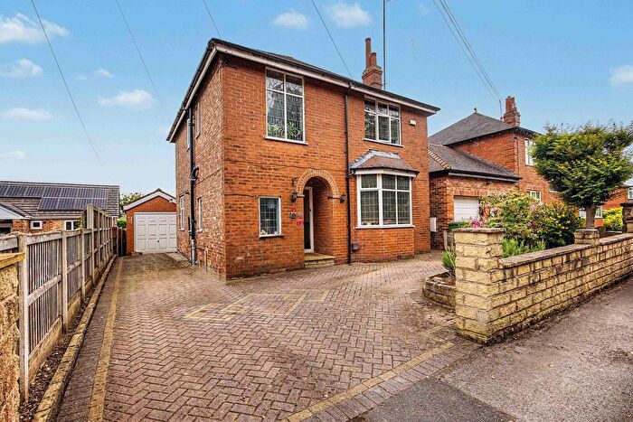 4 Bedroom Detached House For Sale In Ashley Road, Altrincham, WA14