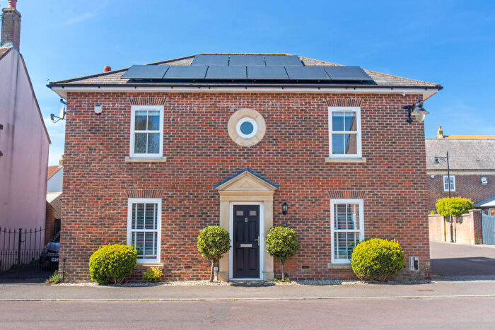 4 Bedroom Detached House For Sale In Thomas Hardy Drive, Shaftesbury, SP7