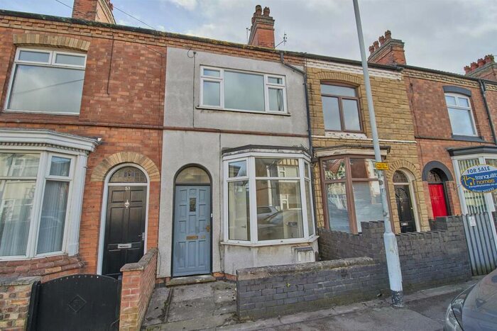 3 Bedroom Terraced House To Rent In John Street, Hinckley, Leicestershire, LE10