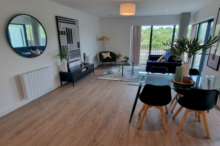 1 Bedroom Flat To Rent In Leacon Road, Ashford, TN23