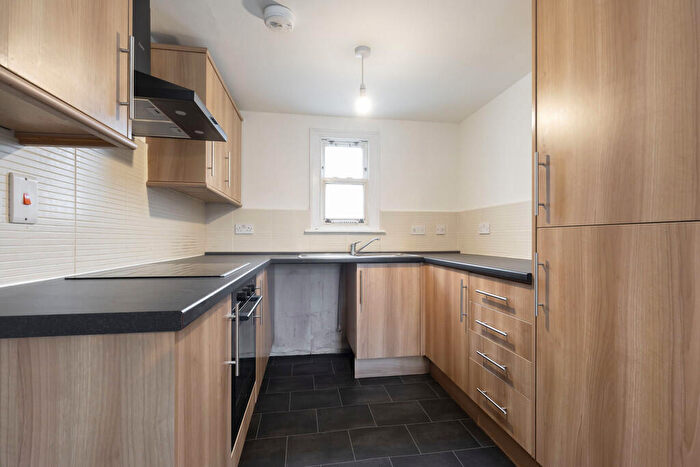 2 Bedroom Apartment To Rent In Hewlett Road, Cheltenham, GL52