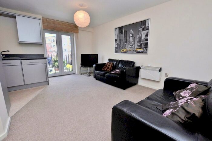 3 Bedroom Apartment To Rent In Rialto, Newcastle Upon Tyne, NE1