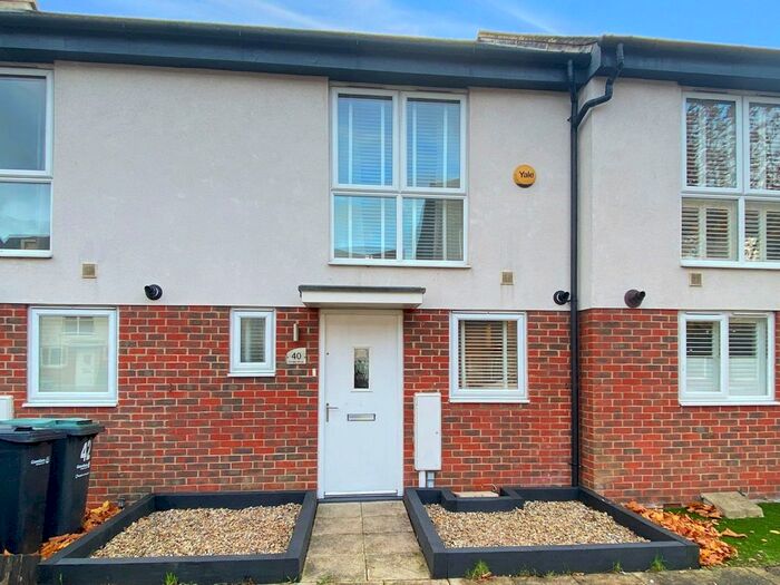 2 Bedroom Terraced House To Rent In Nursery Grove, Gravesend, Kent, DA11