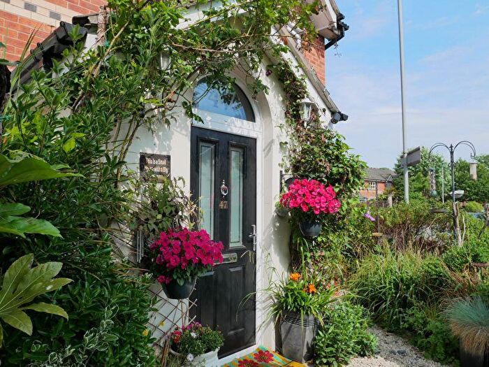 3 Bedroom End Of Terrace House For Sale In Whitsand Road, Manchester, M22