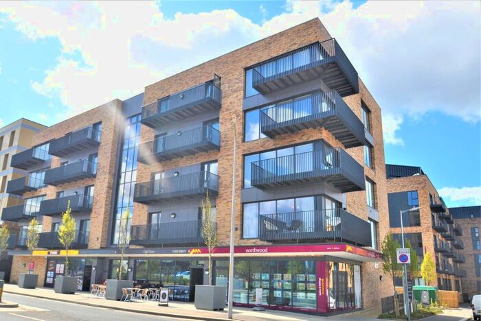 2 Bedroom Flat To Rent In Victoria Road, Bridgewater House, TN23