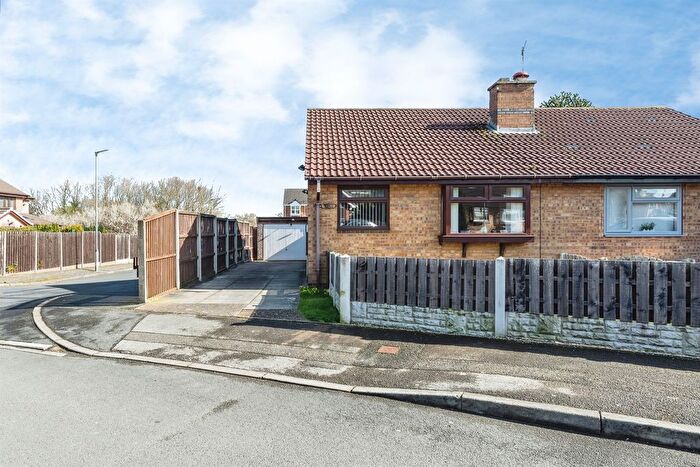 2 Bedroom Semi Detached Bungalow For Sale In Park View, Shafton, Barnsley, S72