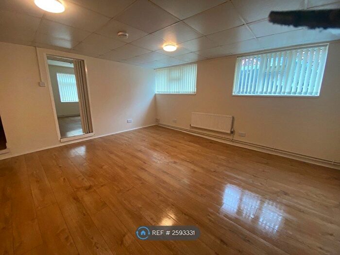 1 Bedroom Flat To Rent In Wesley Buildings, Stoke-On-Trent, ST6