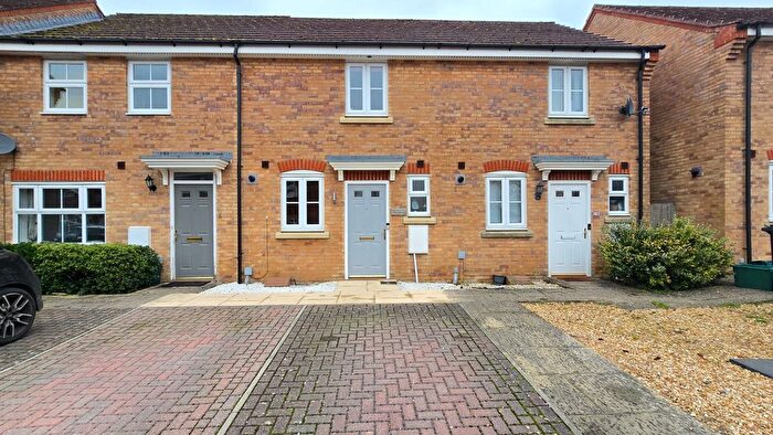 2 Bedroom Terraced House For Sale In Laurel Gardens, Greenham, Thatcham, RG19