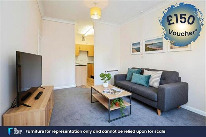 1 Bedroom Retirement Property To Rent In Pembroke Court, - High Street, Chatham, ME4