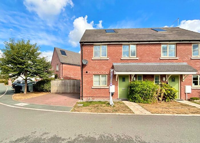 2 Bedroom Semi-Detached House For Sale In Well Field Way, Hankelow, CW3