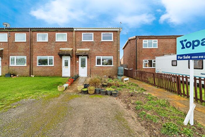 2 Bedroom End Of Terrace House For Sale In Ostend Road, Norwich, NR12