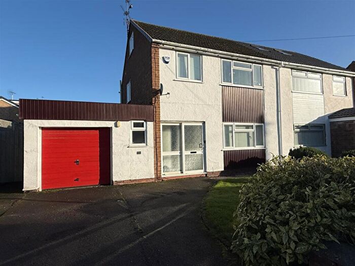 3 Bedroom Semi Detached House For Sale In Carol Drive, Heswall, Wirral, CH60