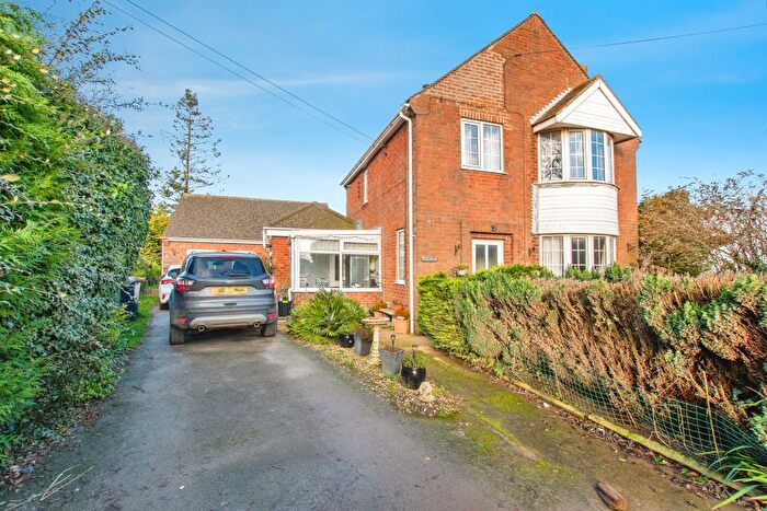 3 Bedroom Detached House For Sale In Long Hedges, Fishtoft, Boston, PE22