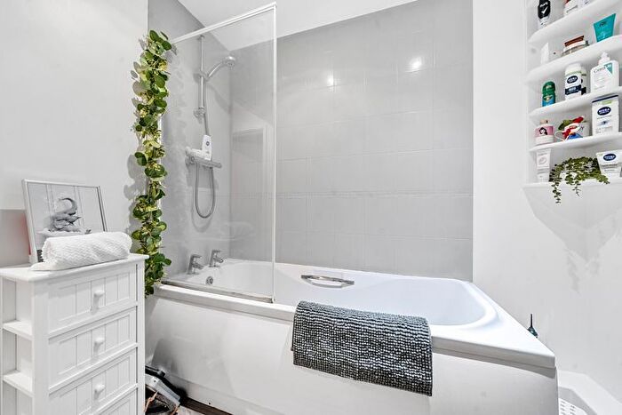 2 Bedroom Semi-Detached House For Sale In Butterfield Drive, Bassingbourn, Cambridgeshire, SG8