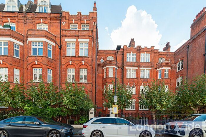 3 Bedroom Flat For Sale In Hamlet Gardens, Hammersmith, W6