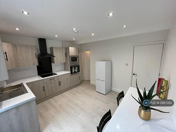 4 Bedroom End Of Terrace House To Rent In Ranelagh Road, Ipswich, IP2