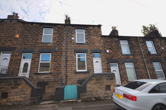 2 Bedroom Terraced House To Rent In James Street, Worsbrough Dale, S70