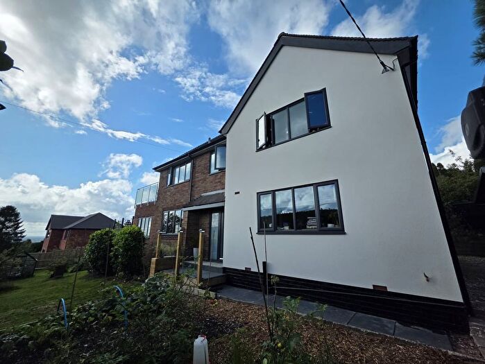5 Bedroom Detached House For Sale In Mow Cop Road, Stoke-On-Trent, ST7
