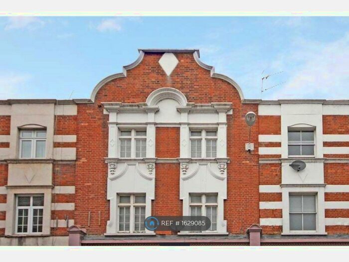 1 Bedroom Flat To Rent In York Street, Twickenham, TW1