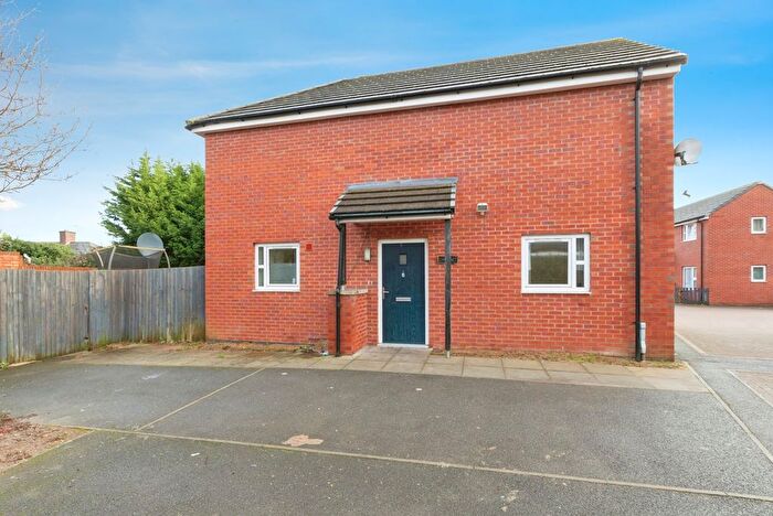 3 Bedroom Semi-Detached House For Sale In Depot Close, Leicester, Leicestershire, LE5