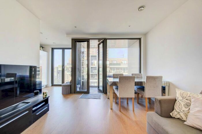 1 Bedroom Flat For Sale In Kilburn Park Road, West Kilburn, London, NW6