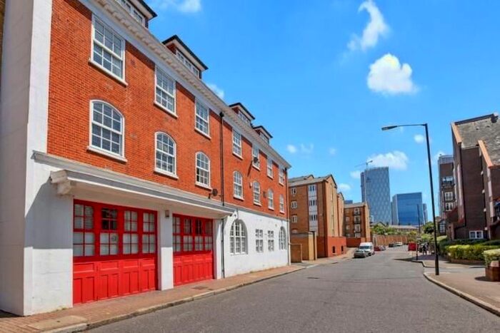 2 Bedroom Flat To Rent In Rotherhithe Street, Bermondsey, SE16