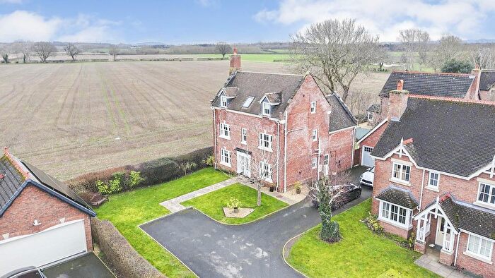 5 Bedroom Detached House For Sale In Loveridge Drive, Baschurch, SY4