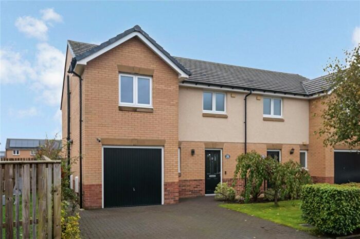 3 Bedroom Semi-Detached House For Sale In Campbell Drive, Helensburgh, Argyll And Bute, G84