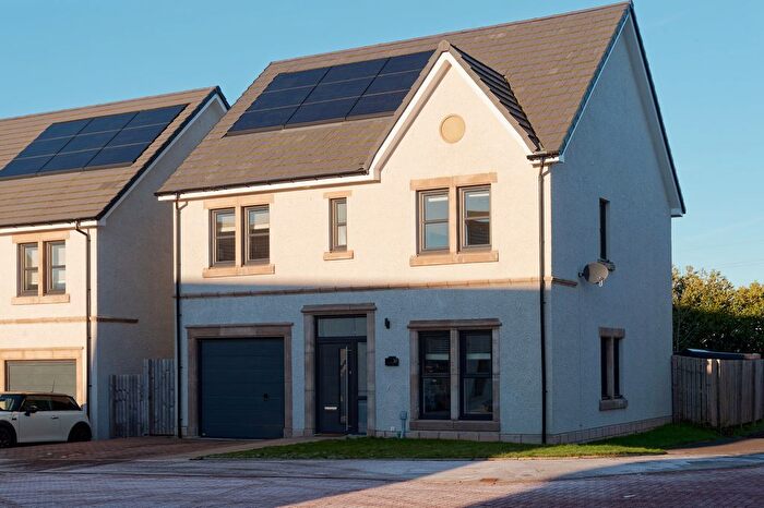 4 Bedroom Detached House For Sale In Stationhouse Drive, Brookfield, PA6