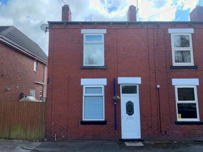 3 Bedroom Terraced House To Rent In Railway Street, Hindley, Wigan, WN2