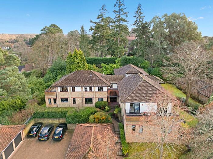 3 Bedroom Apartment To Rent In The Gables, Oxshott, KT22
