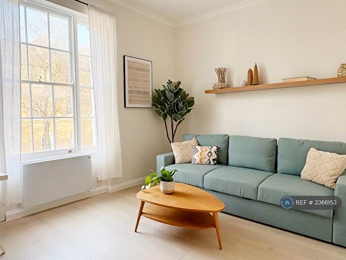 1 Bedroom Flat To Rent In Offord Road, London, N1