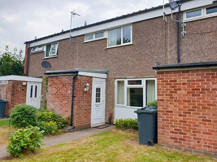 3 Bedroom Terraced House To Rent In Heathy Rise, Birmingham, B32