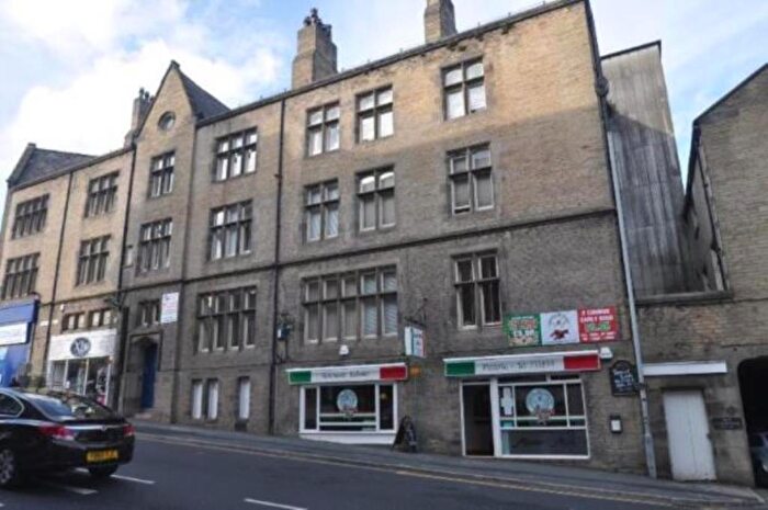 1 Bedroom Apartment To Rent In Piccadilly Chambers, Upper Piccadilly, Bradford, West Yorkshire, BD1