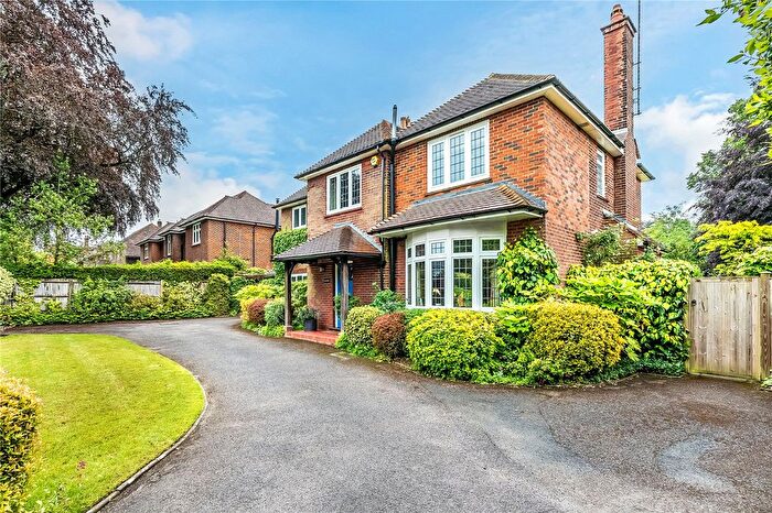 4 Bedroom Detached House For Sale In Blackborough Road, Reigate, Surrey, RH2