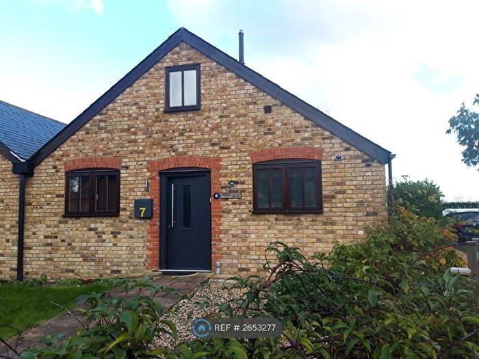 1 Bedroom Semi-detached House To Rent In The Courtyard, Manston, Ramsgate, CT12