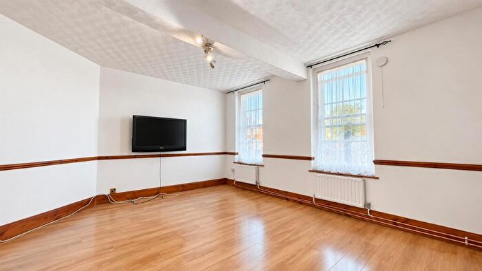 Flat For Sale In Swanfield Street, London, E2
