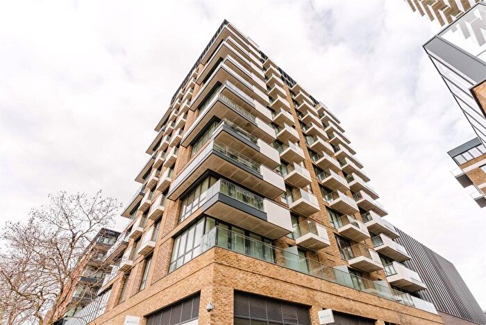 2 Bedroom Apartment For Sale In Victory Parade, Plumstead Road, Woolwich, SE18