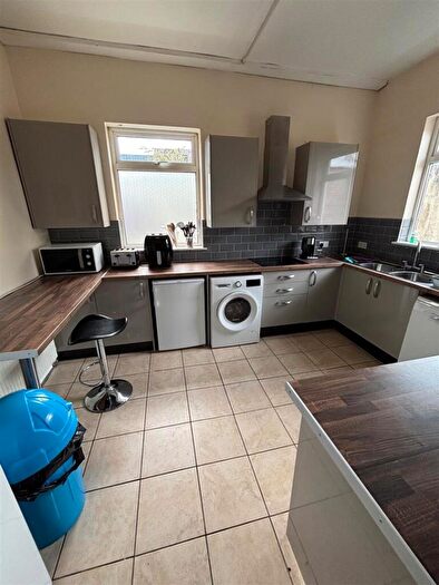 5 Bedroom Private Hall To Rent In A Bulk Road, Lancaster, LA1