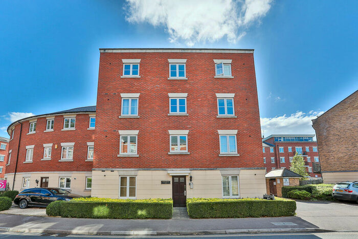 1 Bedroom Apartment To Rent In Brookbank Close, Cheltenham, GL50