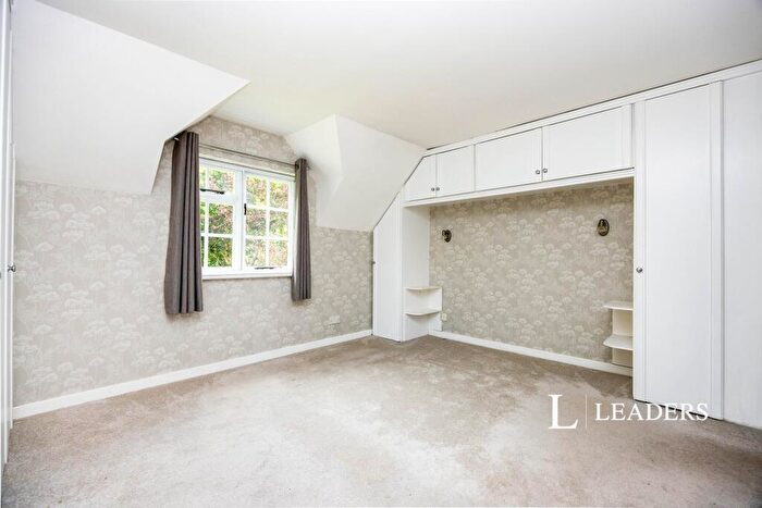 2 Bedroom Apartment To Rent In Thursley Road, Elstead, GU8