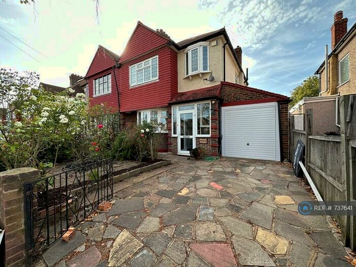 3 Bedroom Semi-Detached House To Rent In Ashridge Way, Morden, SM4
