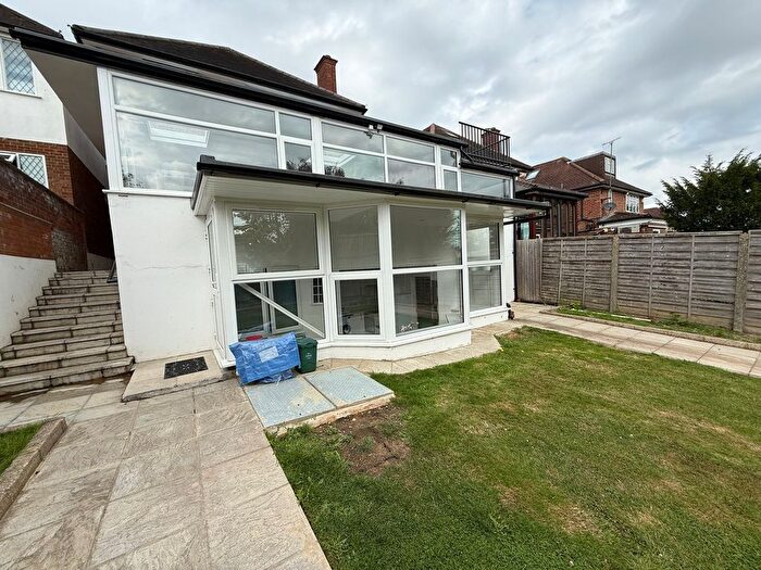 2 Bedroom Flat To Rent In Bengeworth Road, Harrow, HA1