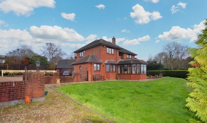 5 Bedroom Detached House For Sale In Broad Oak, Sturminster Newton, DT10